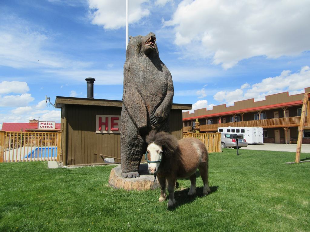 Big Bear Motel Cody Buitenkant foto